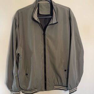 Lightweight Olive Windbreaker with Stand-Up Collar